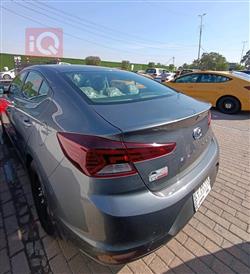 هیوندای ئەلەنترا